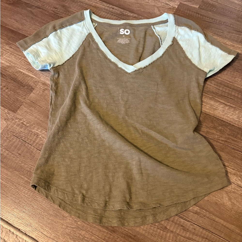 green and blue baby tee